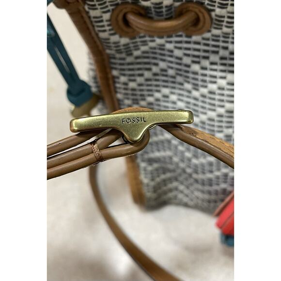 Fossil Claire Small Drawstring Bag Beige/Brown Woven W/Leather Trim Tassel 9x9 - Picture 7 of 14